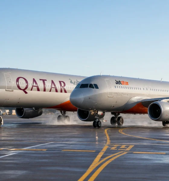 Sydney Airport taxiway close call Jetstar Qatar investigation